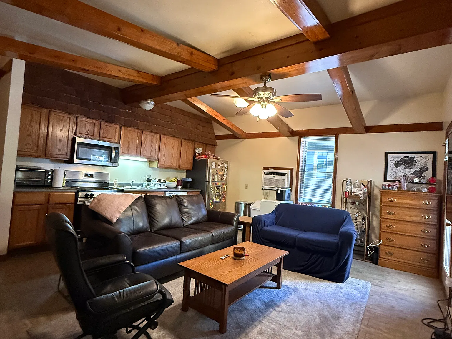 5 bed, 1200 sqft, $800 — Photo 2