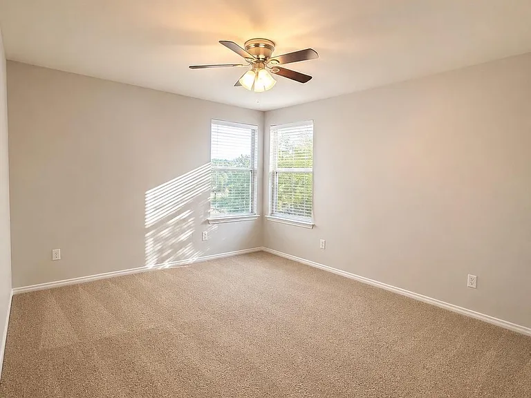 710 Alamo Plaza Dr — Photo 13