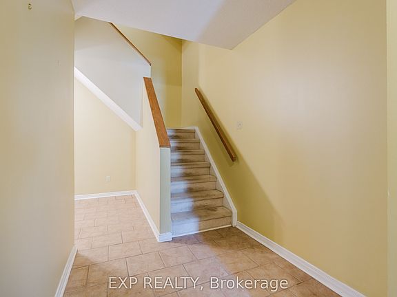 5th image of 6 Forsyth Ln #29