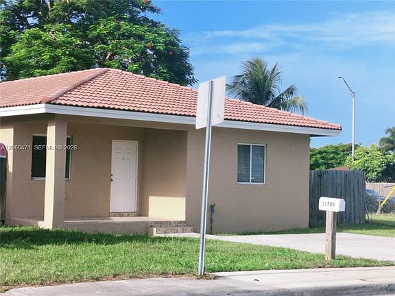 2nd image of 11705 SW 184th St