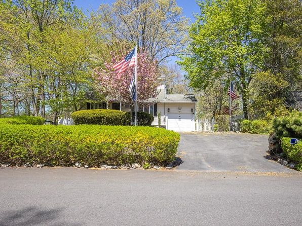 52 Captain Shankey Drive, Garnerville, NY 10923