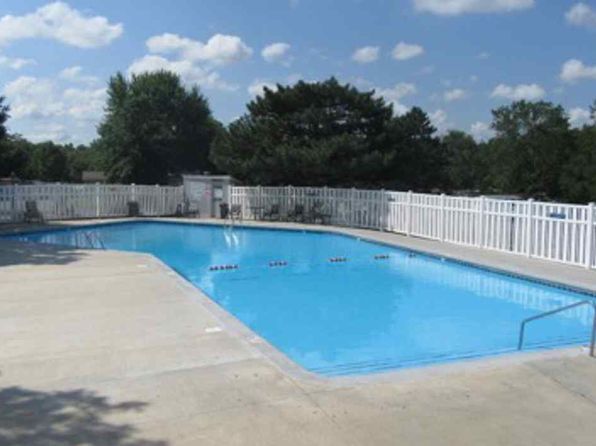 1600 N Ridgeview Rd #1a1