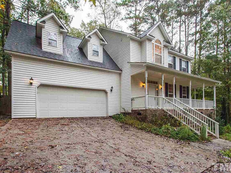 1st image of 371 Riverstone Dr