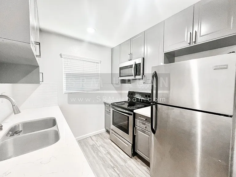 3209 Meade Ave #4 — Photo 6