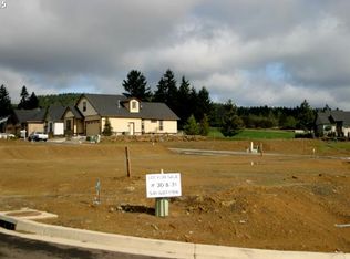 420 Fairway Estates Dr, Sutherlin, OR 97479