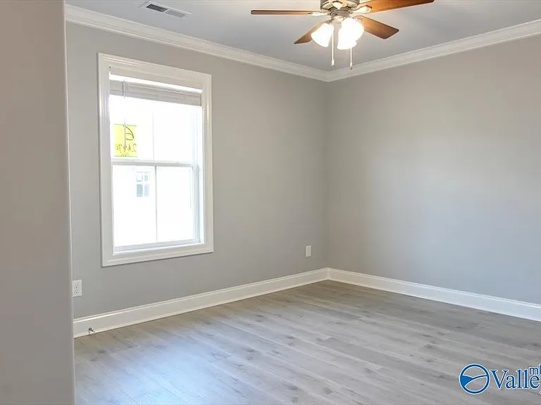 26470 Naomi Way — Photo 32