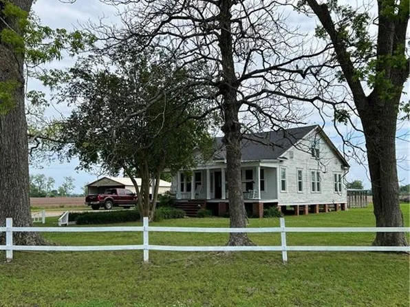 37 Brooks Rd, Alexandria, LA 71303