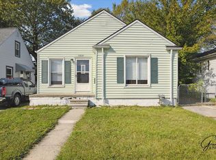 22127 Saxony Ave, Eastpointe, MI 48021