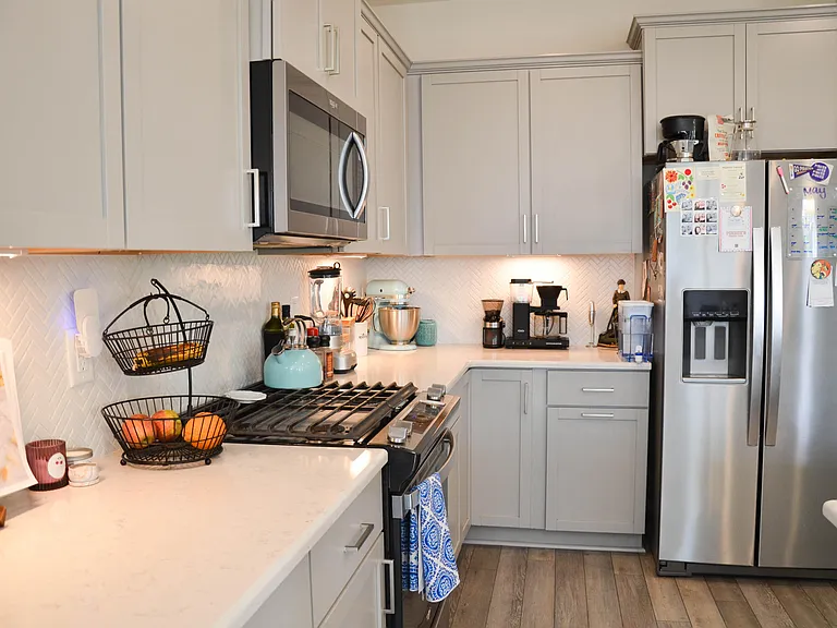 1634 Glacier Dr — Photo 12