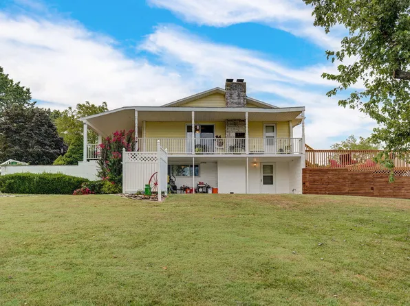 1338 Blackberry Lane, Crane, MO 65633