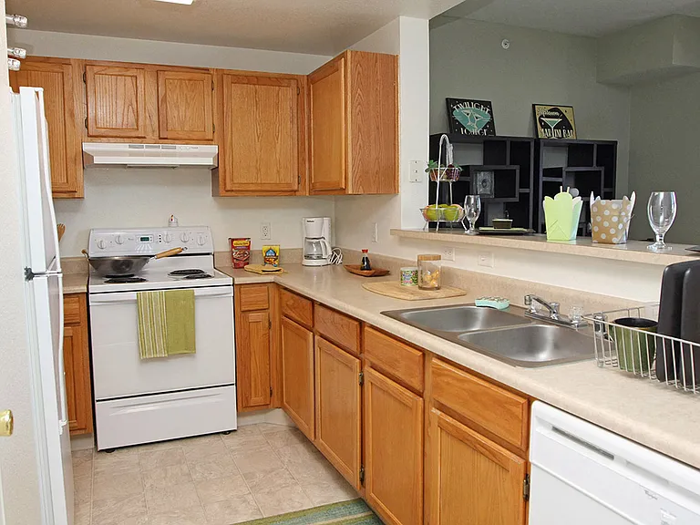 Full Kitchens