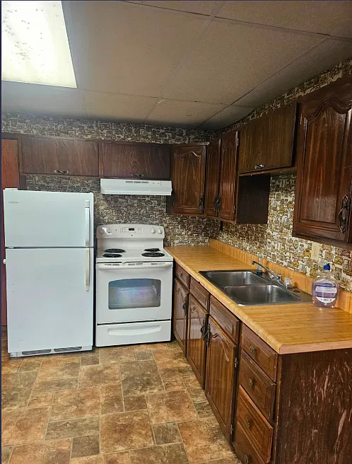 1 bed, $825 — Photo 1