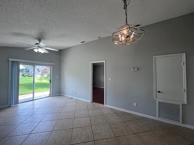 9618 Rivers Bend Ct — Photo 6