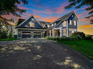 15358 Breezy Point Rd SE, Prior Lake, MN 55372