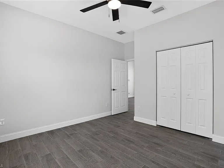 4630 Gene Ave N — Photo 20