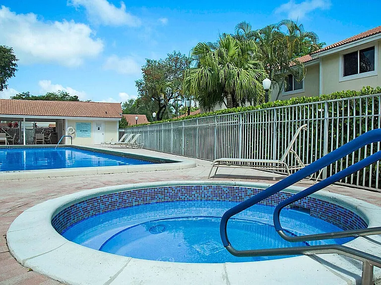 6384 Boca Cir — Photo 34