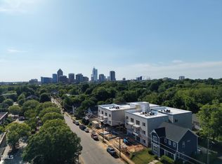 709 E Lenoir St #304, Raleigh, NC 27601