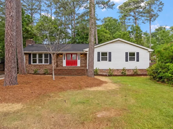 22 Camelia Dr, Smithfield, NC 27577