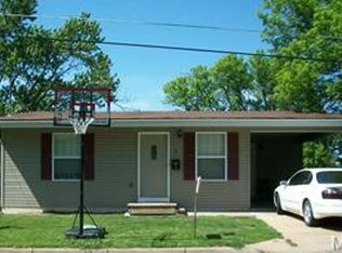 3 W 11th St, Washington, MO 63090