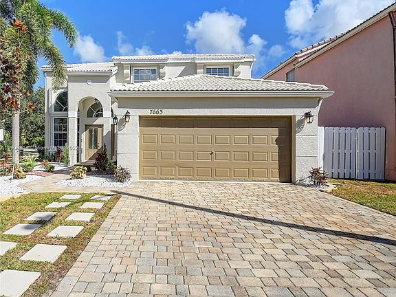 2nd image of 7663 Great Oak Dr