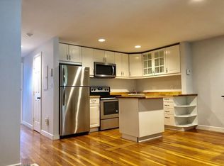 153 W 6th St #4, Boston, MA 02127