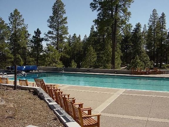 Canyon Clubhouse Pool