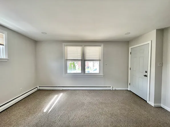 4241 Aldine St #1, Philadelphia, PA 19136