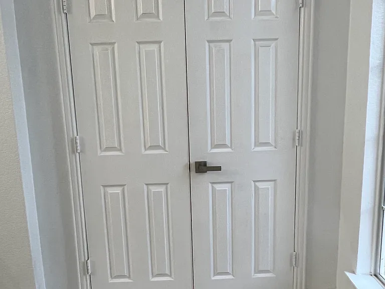 7717 Lakecrest Ct — Photo 36