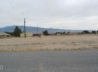 2201 S River Plate Dr, Pahrump, NV 89048