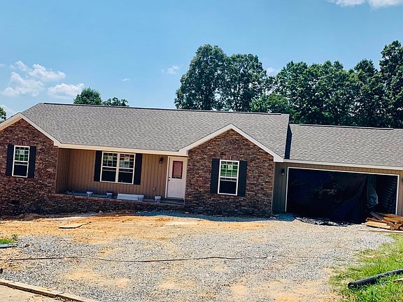 3rd image of Altina Cir