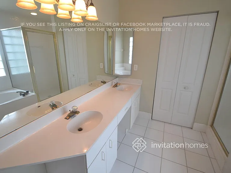 7170 Charleston Point Dr — Photo 12