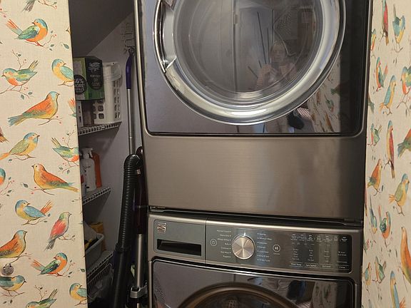 5th image of 6041 Scotts Valley Dr