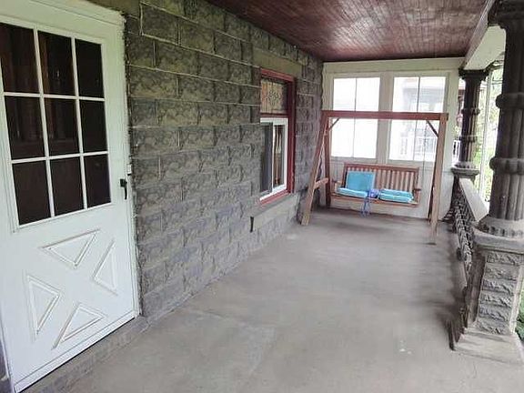 2nd image of 38 Saint Marys St