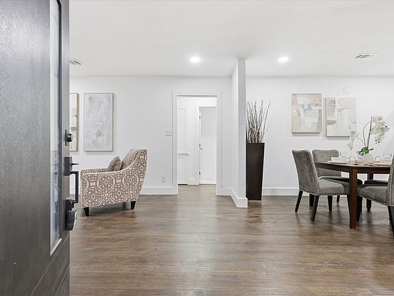 4th image of 6624 Reeves St