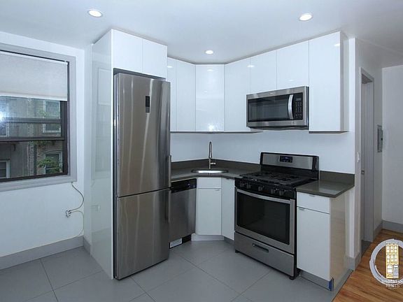 2nd image of 1893 Eastern Pkwy #B3