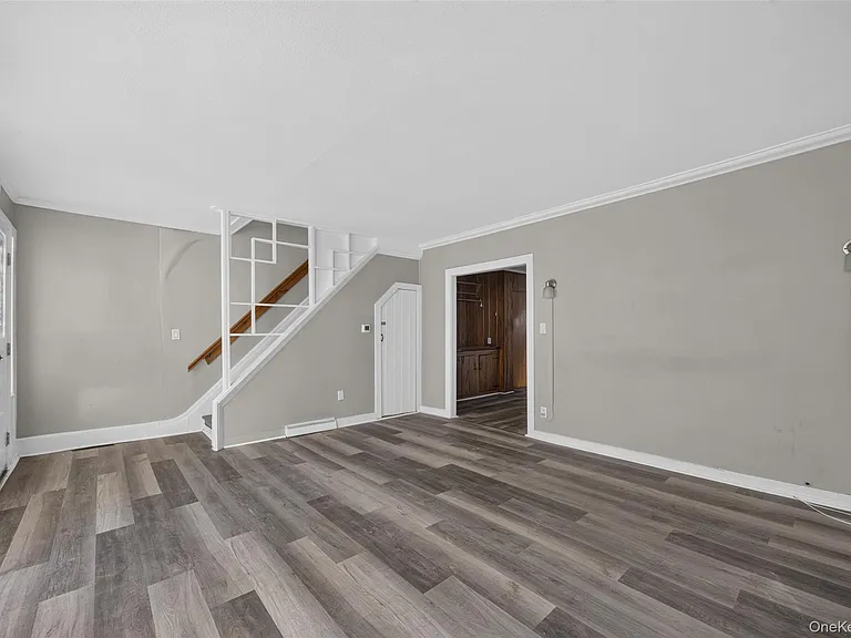 10 Washington Ave #3 — Photo 7