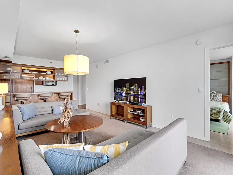 50 Biscayne Blvd #904 — Photo 2