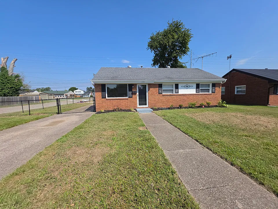 171 Tamarack Rd