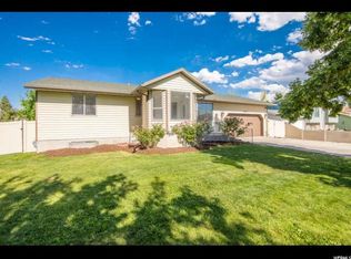 12647 S Old Fort Dr, Riverton, UT 84065