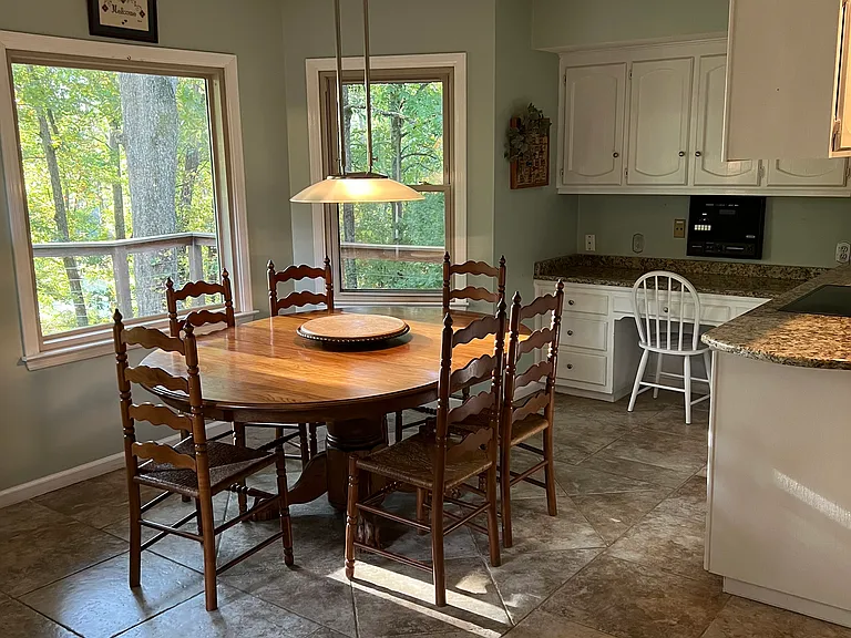 5125 Kirkwall Ln — Photo 5
