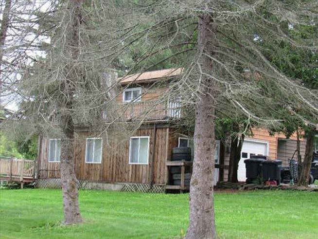 2nd image of 39 Pine Hills Dr