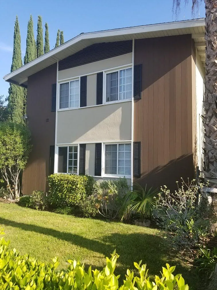 12 E Colorado Blvd — Photo 1