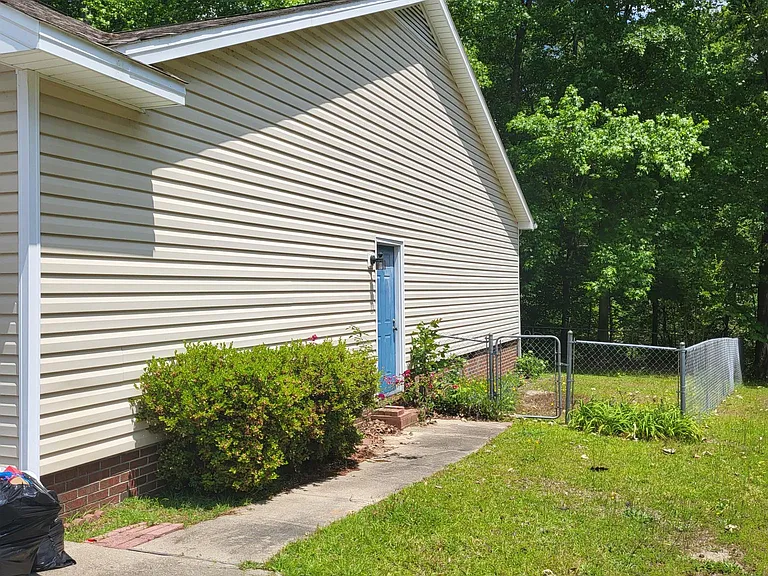 2678 Rivercliff Rd — Photo 5