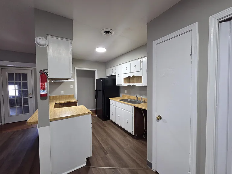 5787 Northland Dr — Photo 21