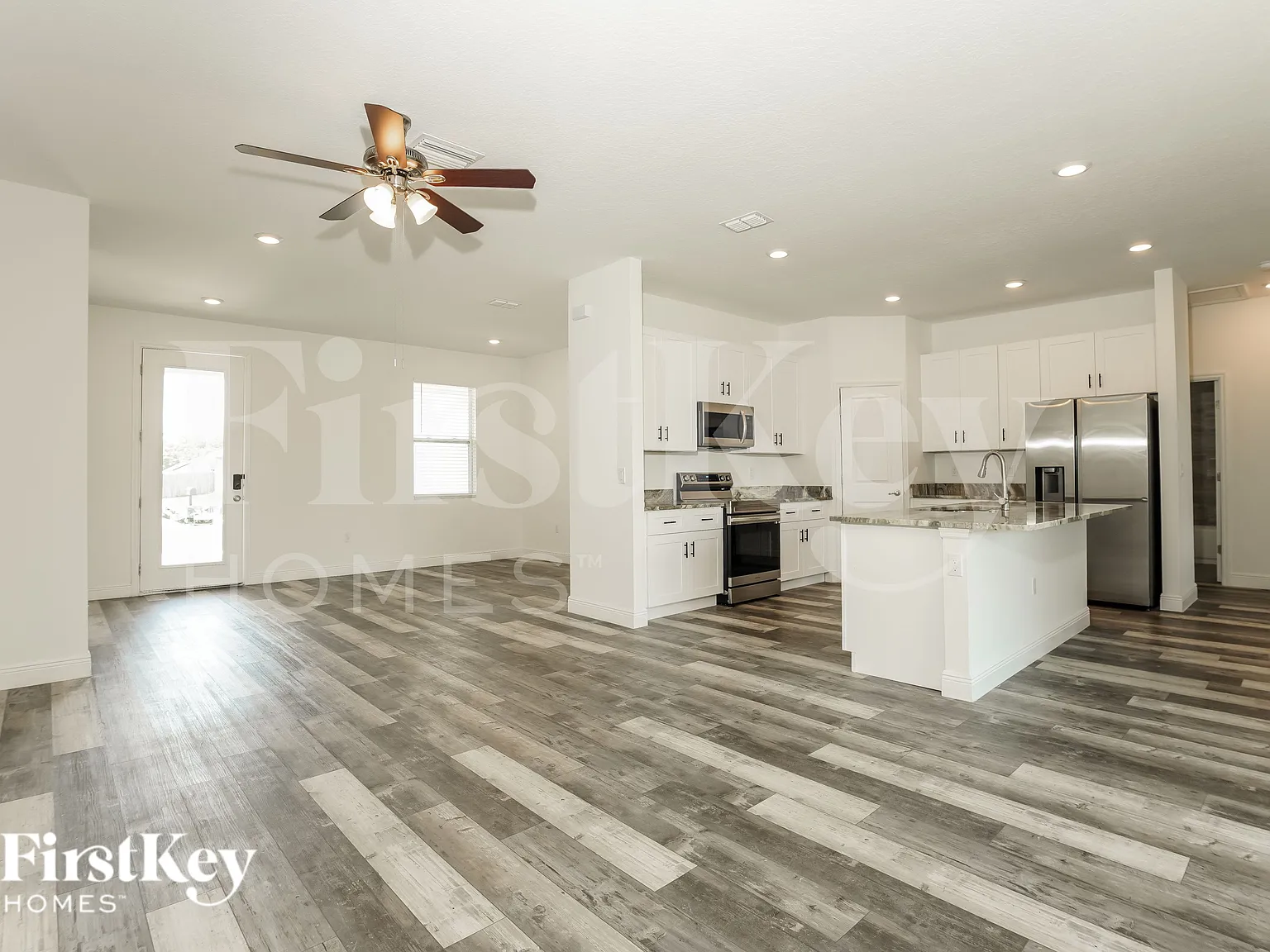4 bed, 3.0 bath, 1811 sqft, $1,720 — Photo 4