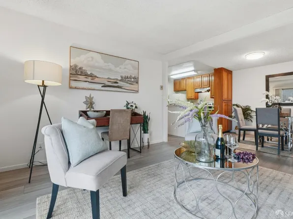 101 Piccadilly Pl APT D, San Bruno, CA 94066