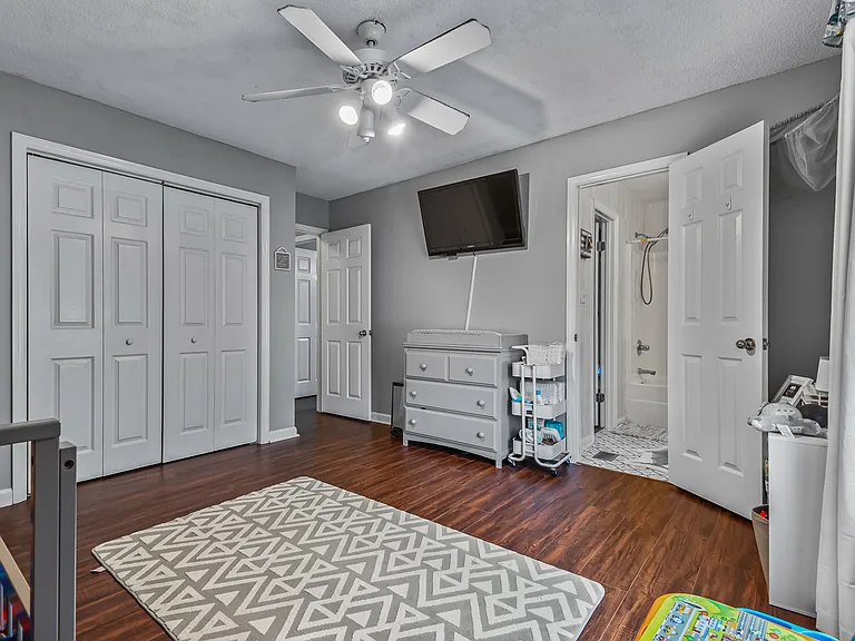 4112 Castellan Dr — Photo 22
