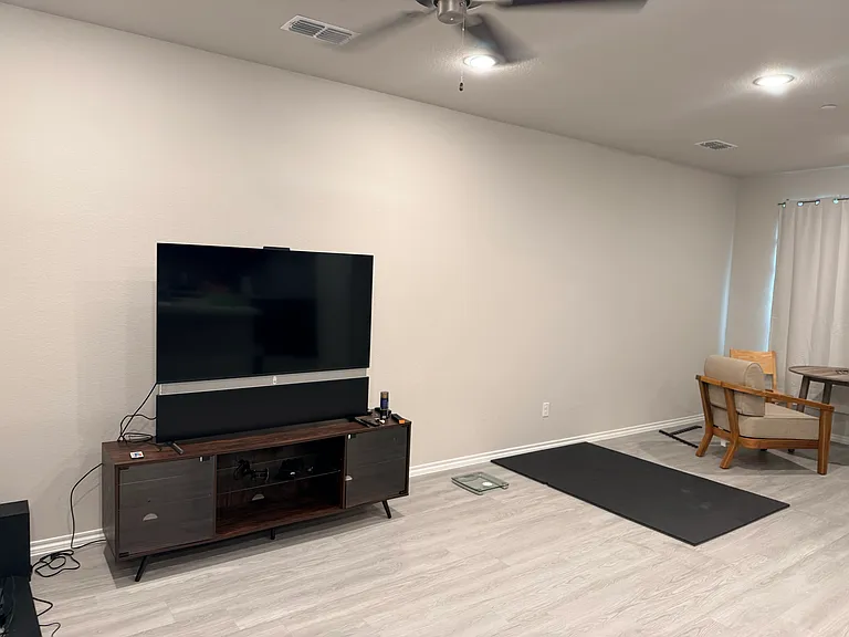2909 Bluets Dr — Photo 4