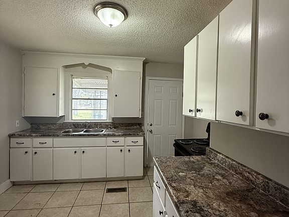 2nd image of 5107 5th St N