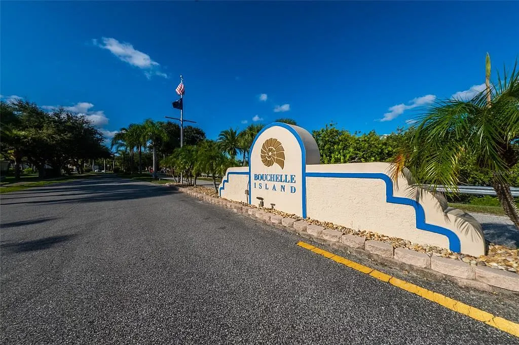 2 bed, 1128 sqft, $3,500 — Photo 3